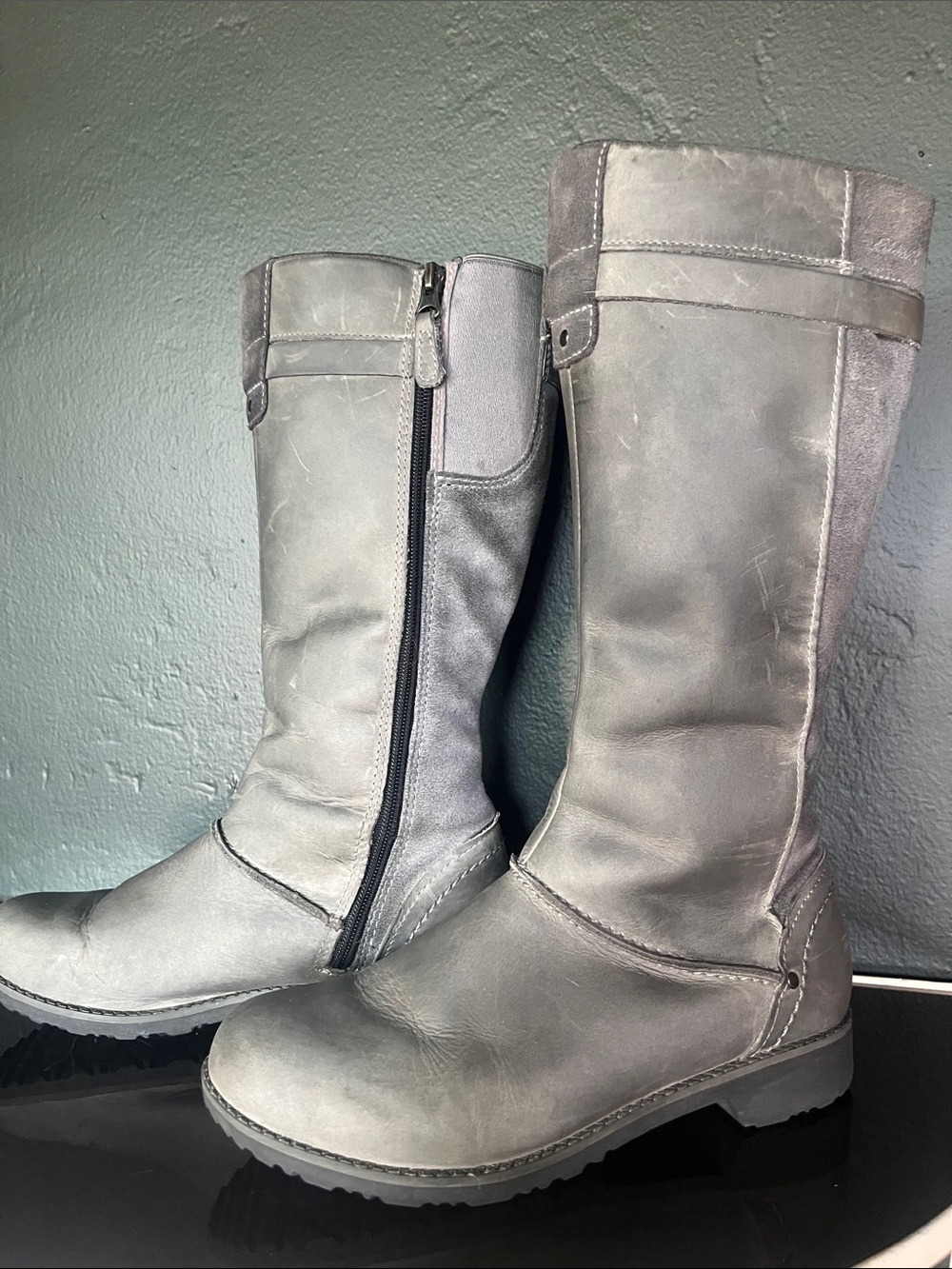 Eddie Bauer Women's Trace Gray Waterproof Leather Knee High Riding Boots,Size 7